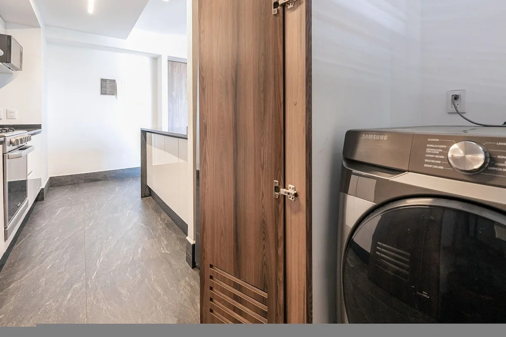 The Taman Loft Chic 2BR 2BA in a Condesa