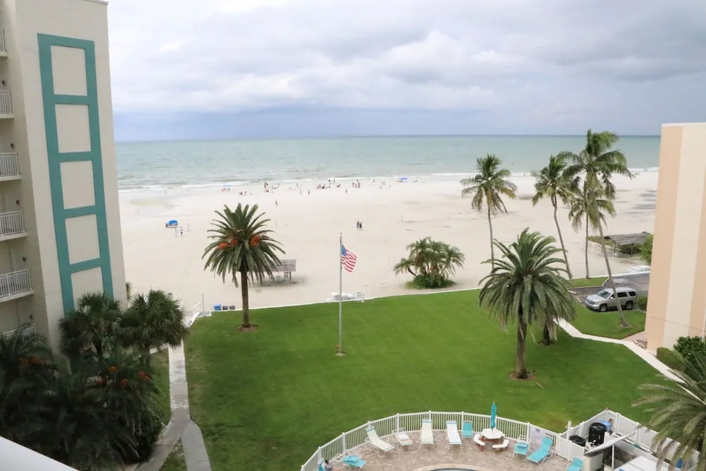 Jamaica Royale 606 - 2 Br Condo