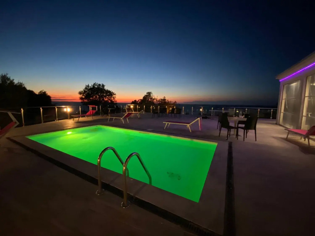 Frontemare Hotel Village & Ristorante