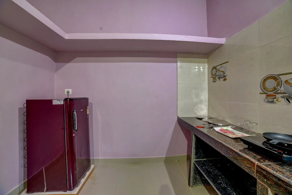 OYO 19884 Home Enticing 2BHK Mandrem