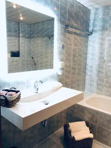 Golden Gapa Luxury Apartment 26