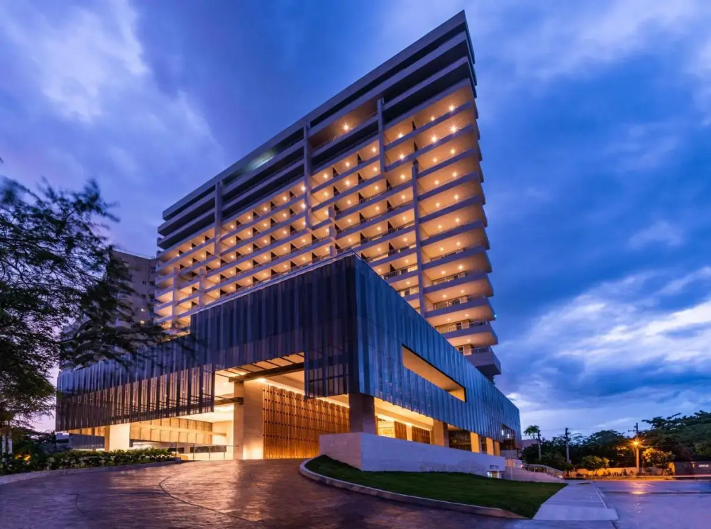 Hotel Irotama Lago