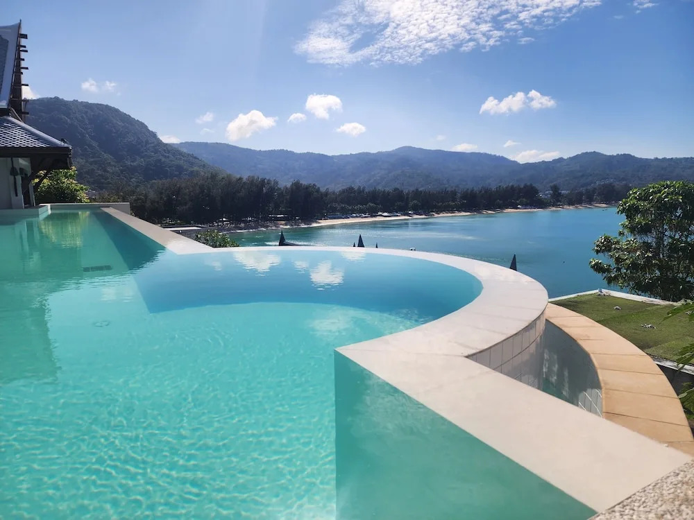 Luxurious 180 degree Seaview 6 Bedrooms Private Pool Villa in Kamala