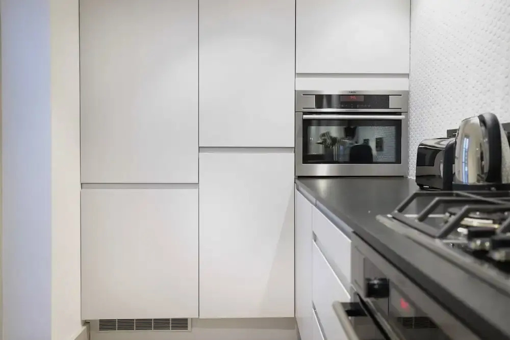 1 Bedroom Flat In Kensington