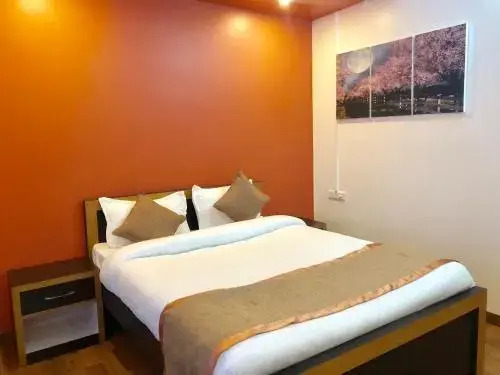 Orange Homestay