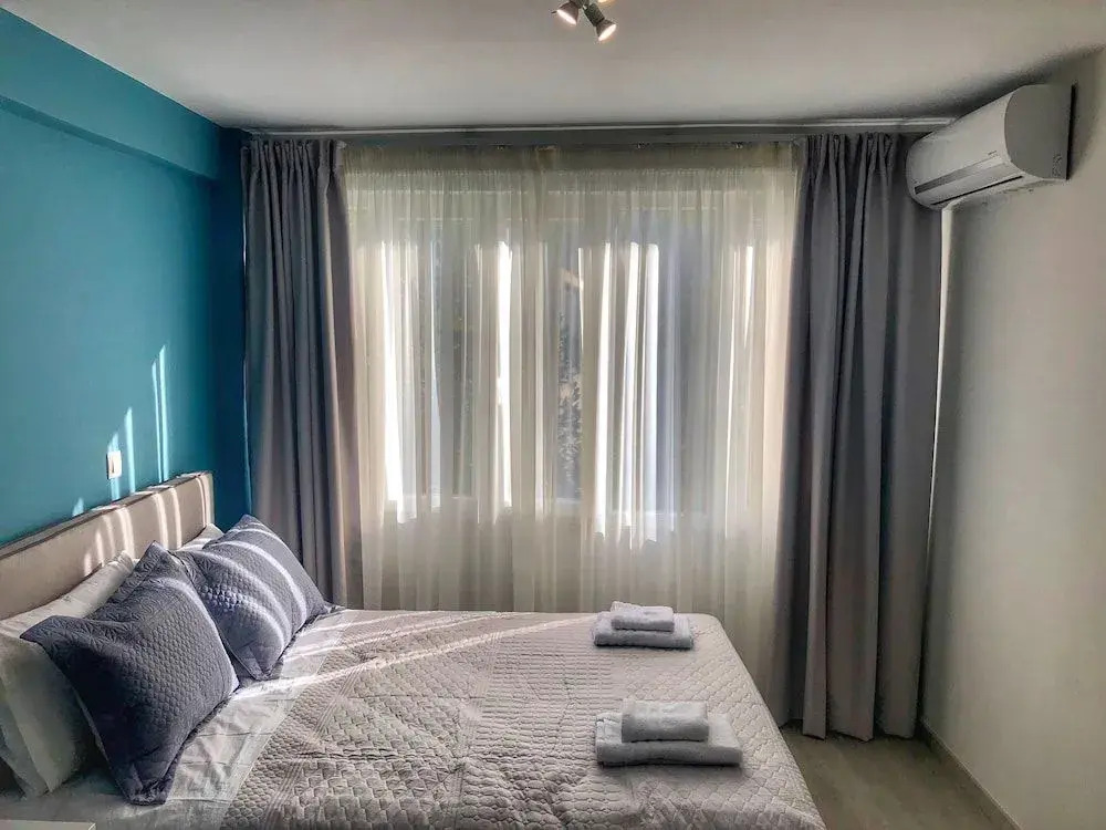 Raise Boutique Rooms in the Center of Athens