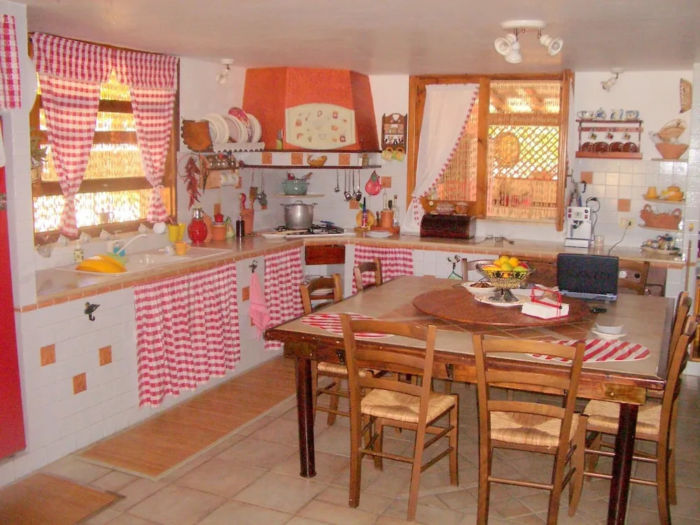 Beautiful and Spacious Villa in Modica Countryside With Private Pool
