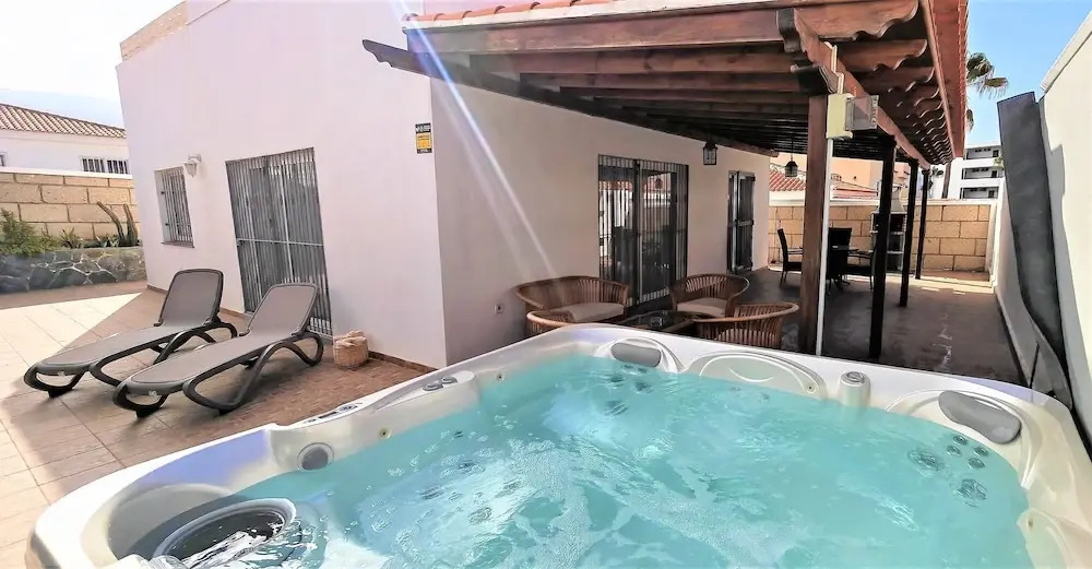 Villa Iris