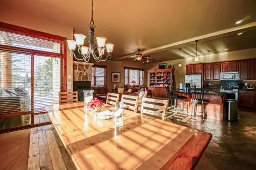 Cornerstone Town Home 49