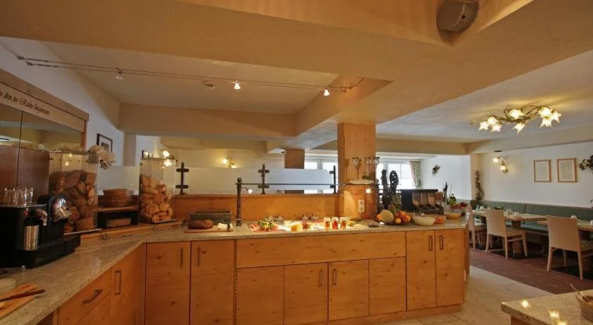 Hotel Garni - Restaurant Kaminstube