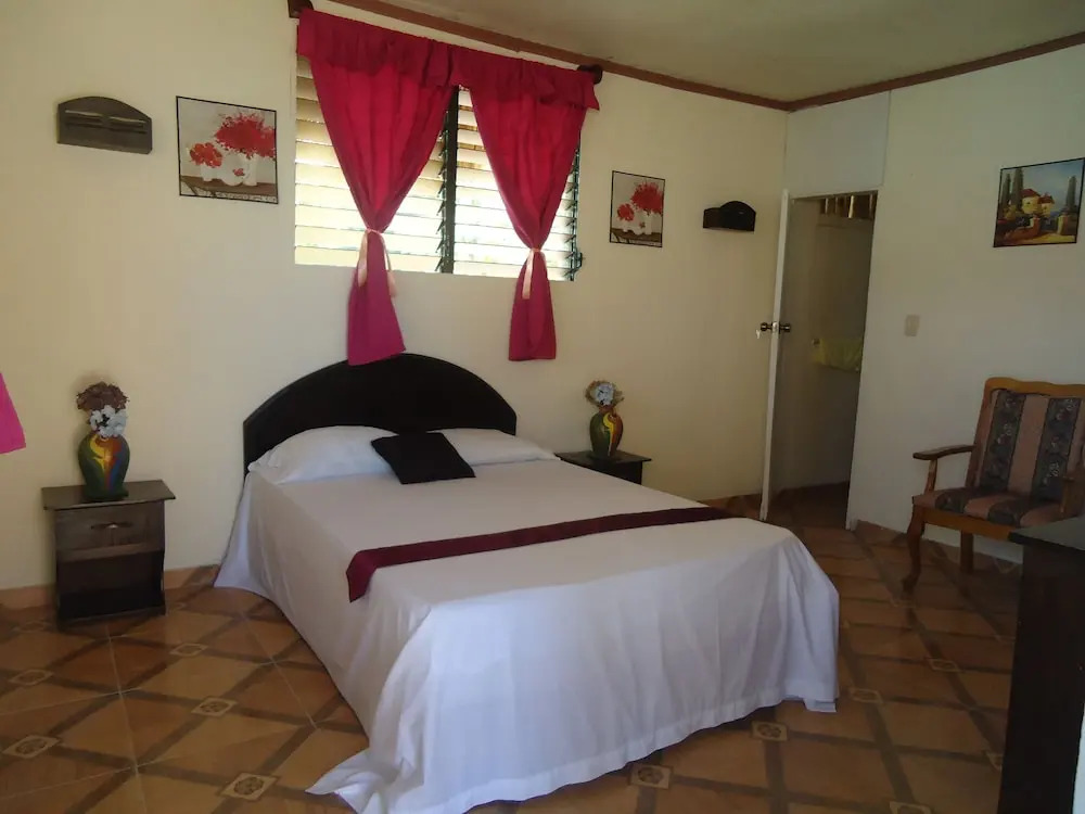 La Source Hotel