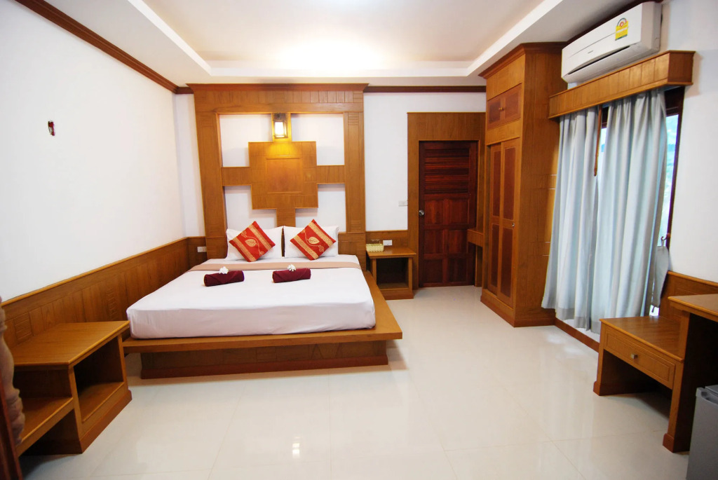 Nature Beach Resort, Koh Lanta