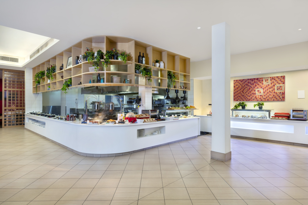 Crowne Plaza Alice Springs Lasseters by IHG