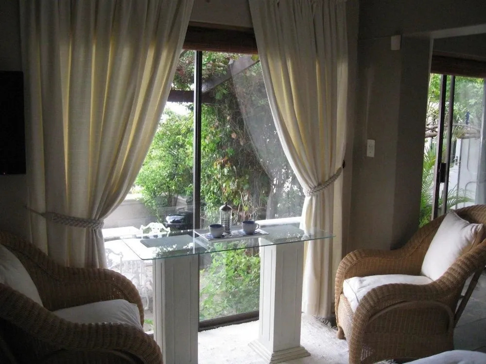 123 Ocean View Drive Apartment