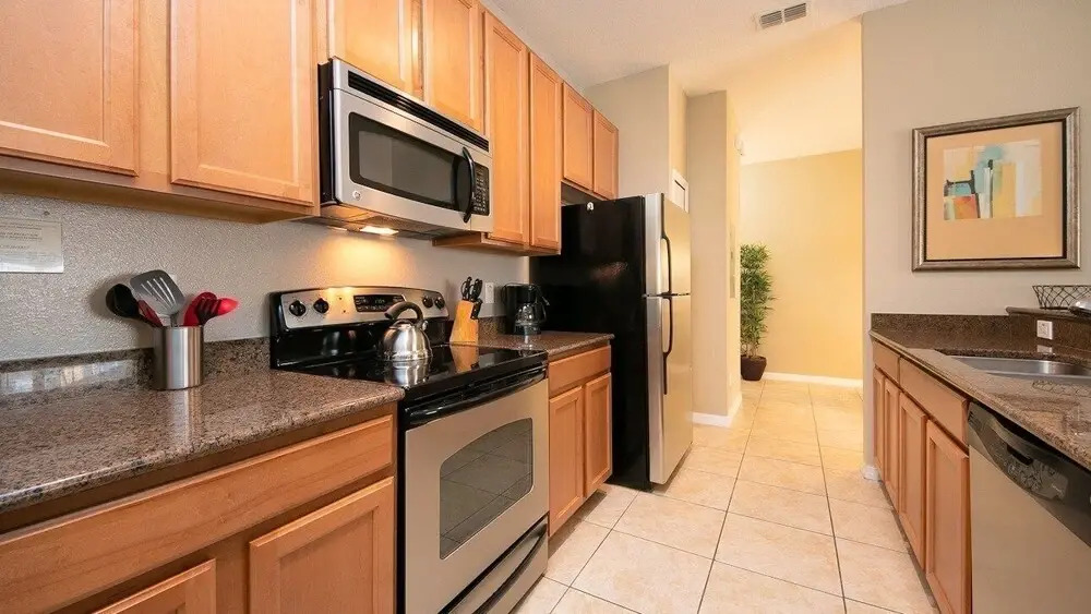 4BR Paradise Palms Townhome 8970 by OVRH
