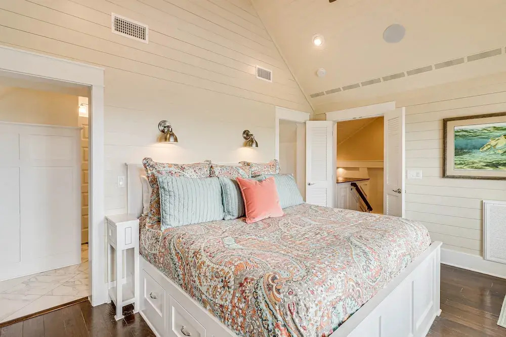Seaside Shanty 125 SE