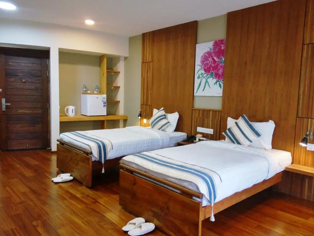 360 Kalaw Hotel