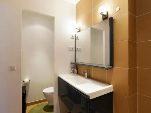 Sleek Apartments near Saint Germain