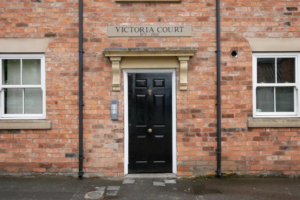 Crewe Short Lets 4 Victoria Court, Crewe