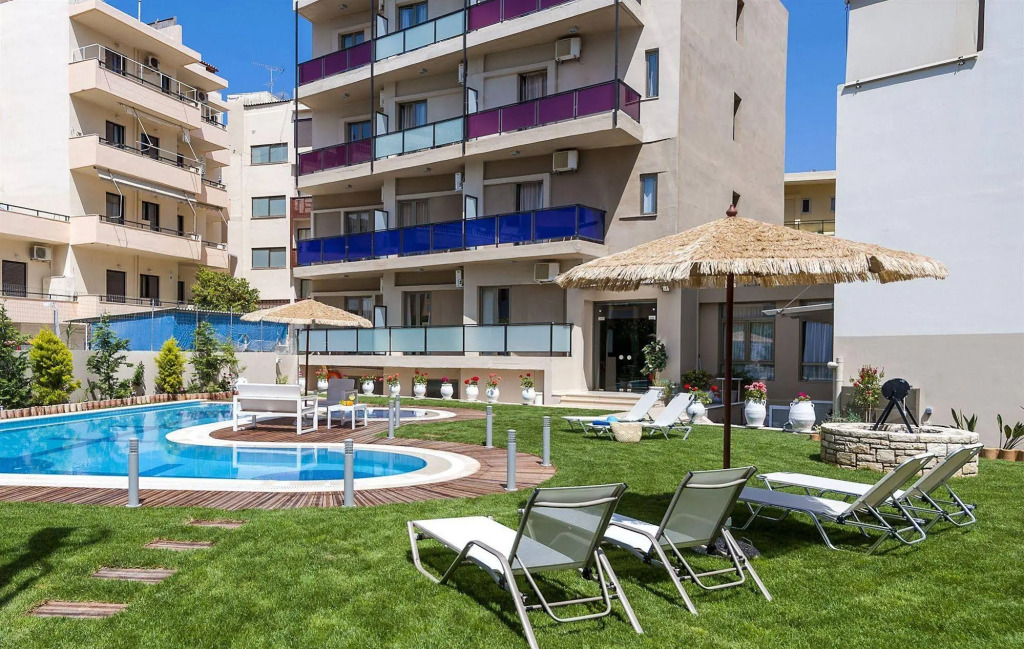 Eftihia Apartments by the sea