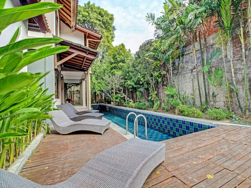 OYO 91300 Sunny Side Villa