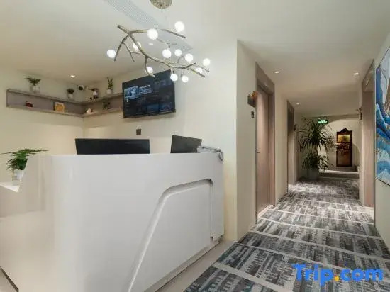 Lihua Mercure Hotel (Shenzhen Nanshan Window of the World)
