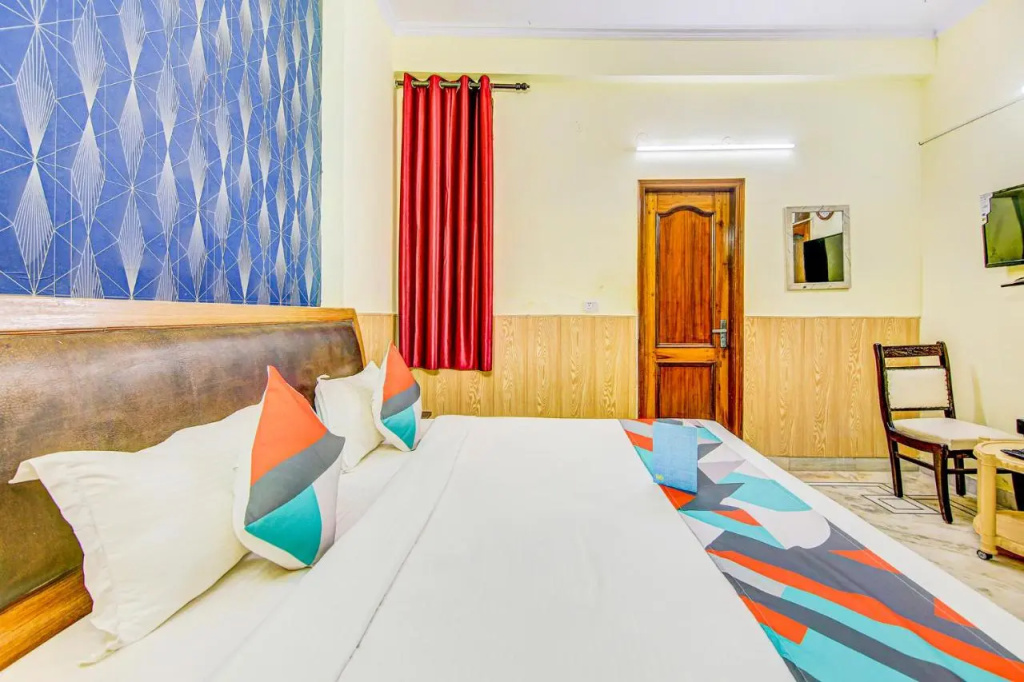 FabHotel The Everest 43