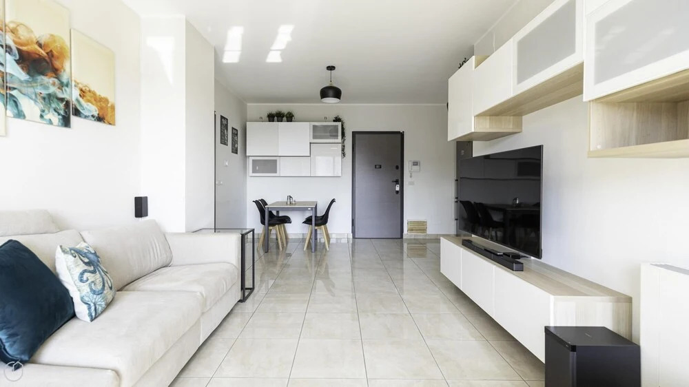 Tognazzi 6 in Milan With 1 Bedrooms and 1 Bathrooms