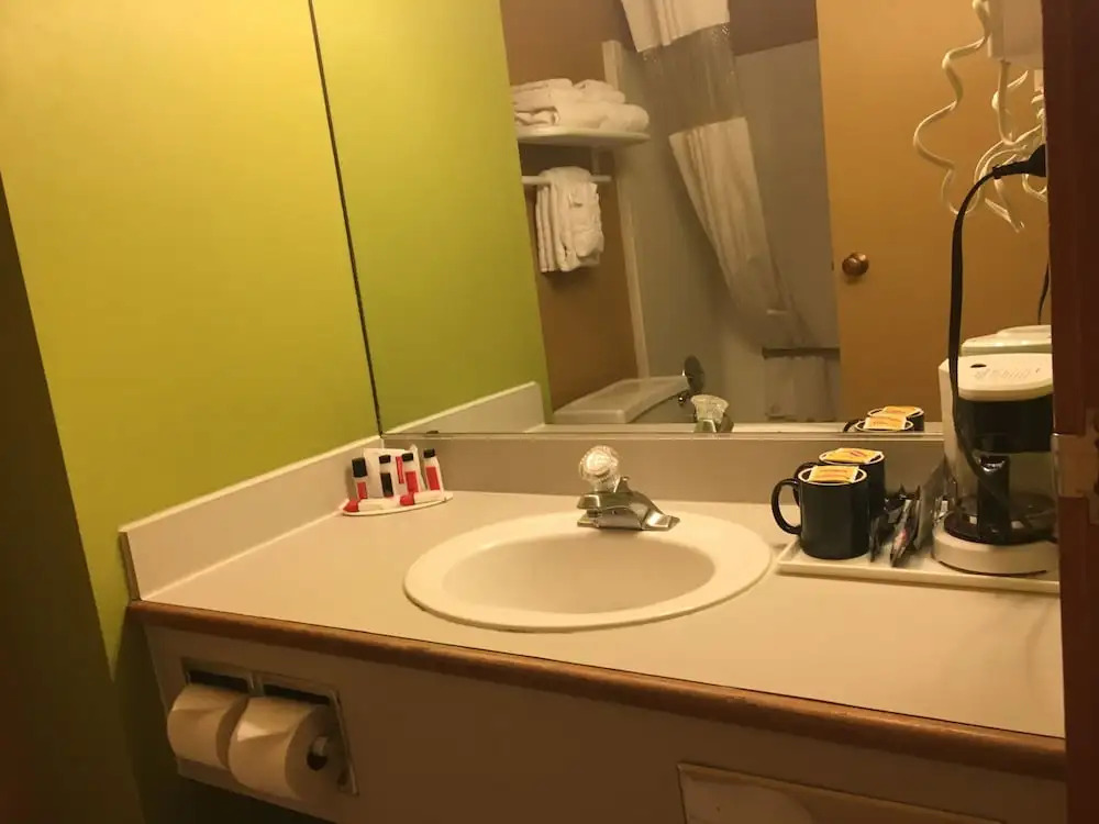 Ramada Portland Airport