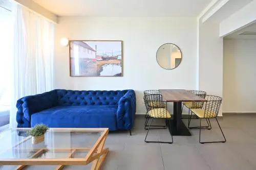Two-Bedroom Apartment - Trumpldor 1