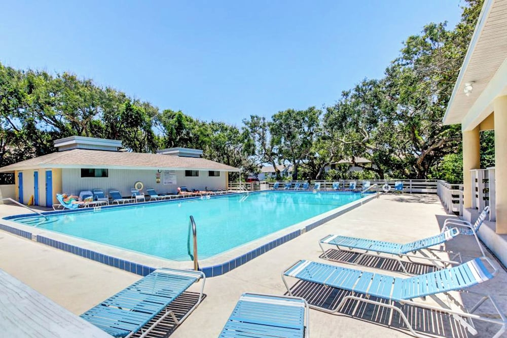 Sea Woods Villa 4412 - Villa at New Smyrna Beach