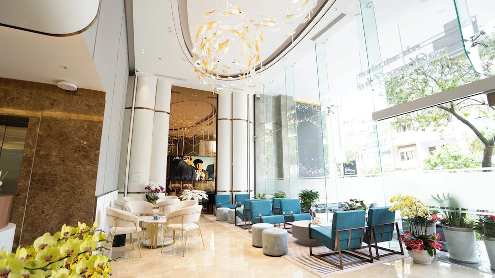 Celine Living - Central