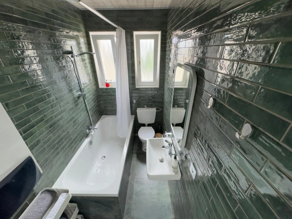 Charmante Ferienwohnung mit Hirschen & Parkplatz & Netflix