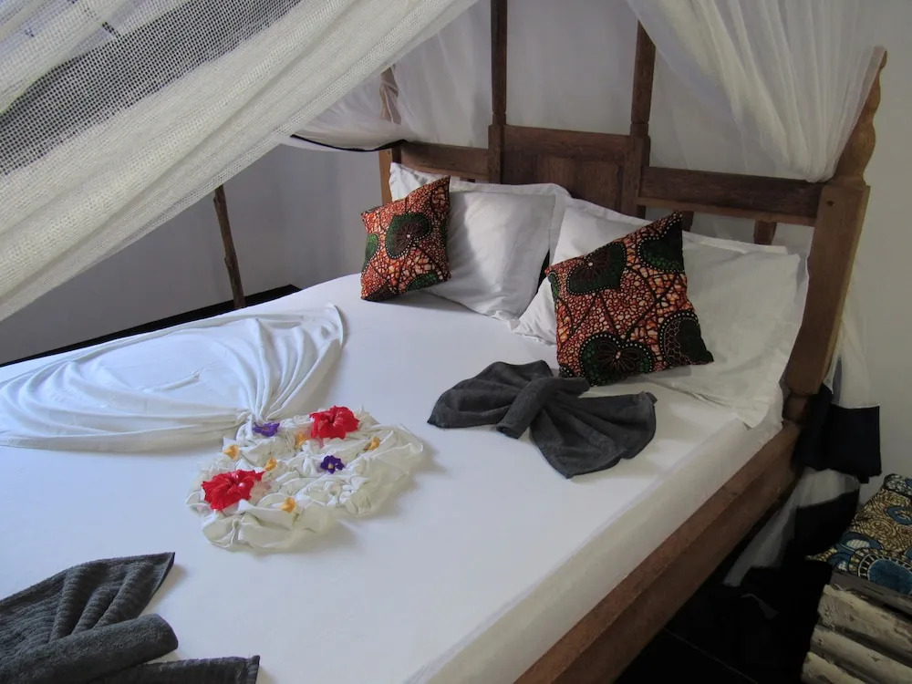 Furaha Lodge