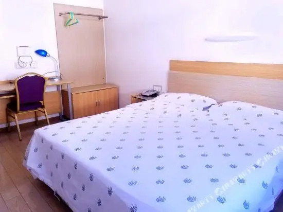Yuntel Inn Jinghong