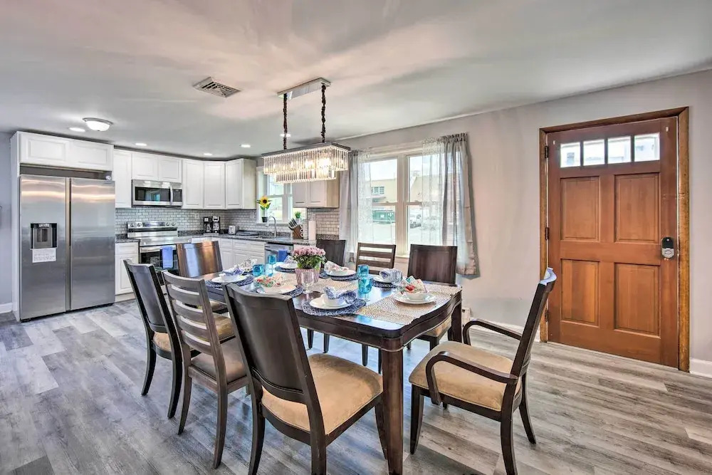 1 Mi to Hersheypark: Family Home w/ Game Room!