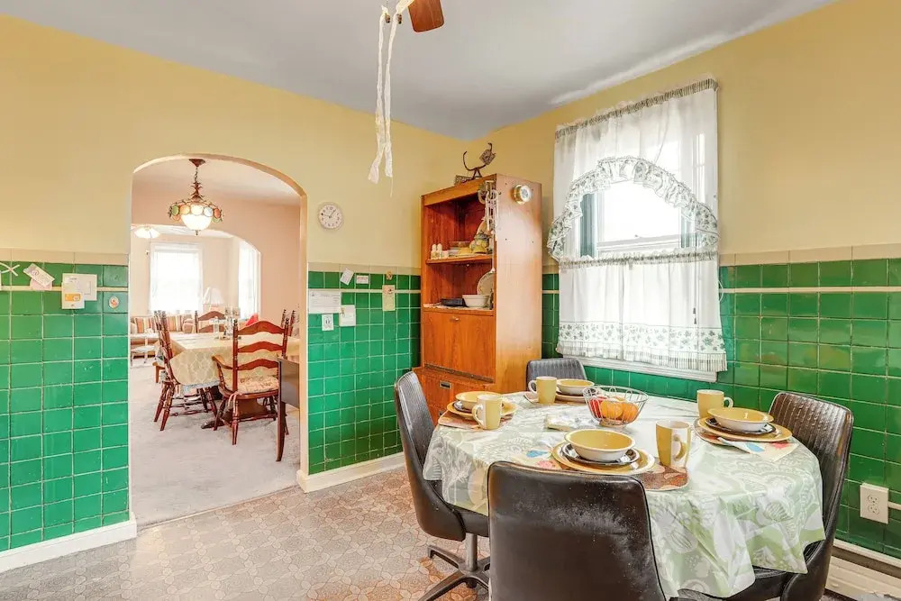 Ideally Located Villas Home: 2 Mi to Beaches
