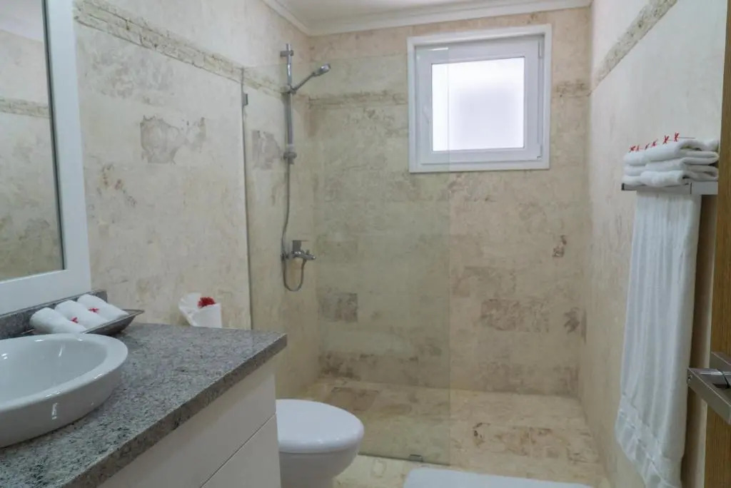 3Br / 3Ba Modern Paradise Loft Condo In Gated Community W/ Daily Housekeeping