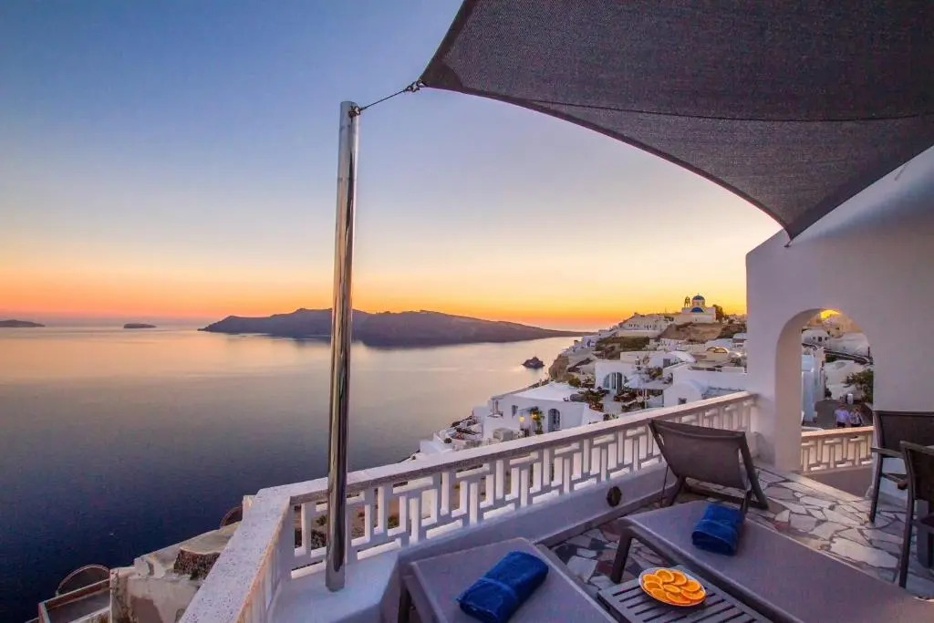 Compass Villa
