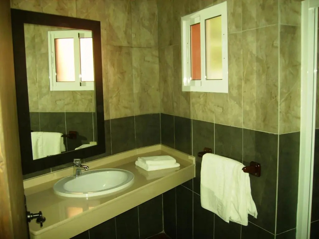 Hotel Copacabana Tarifa Beach