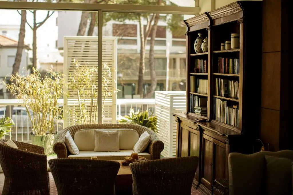 Hotel Saraceno Resort with Private Beach