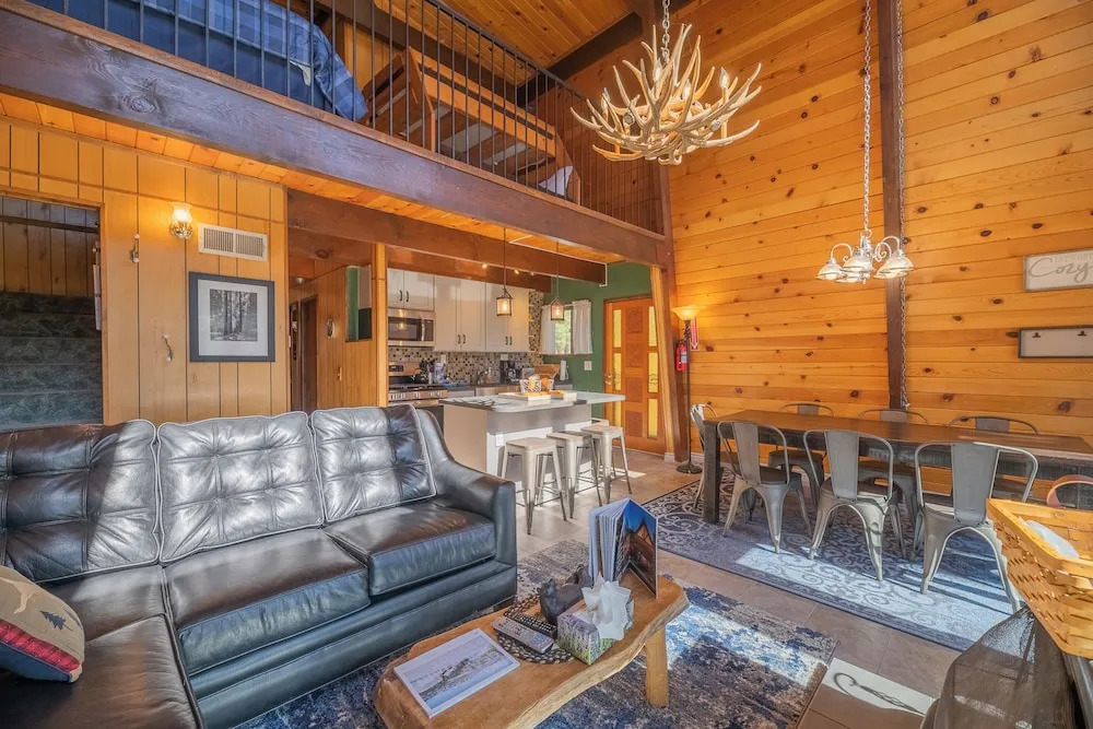 Fawnskin Family Cabin
