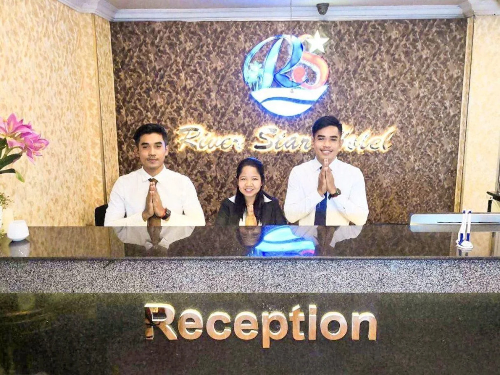 River Star Hotel