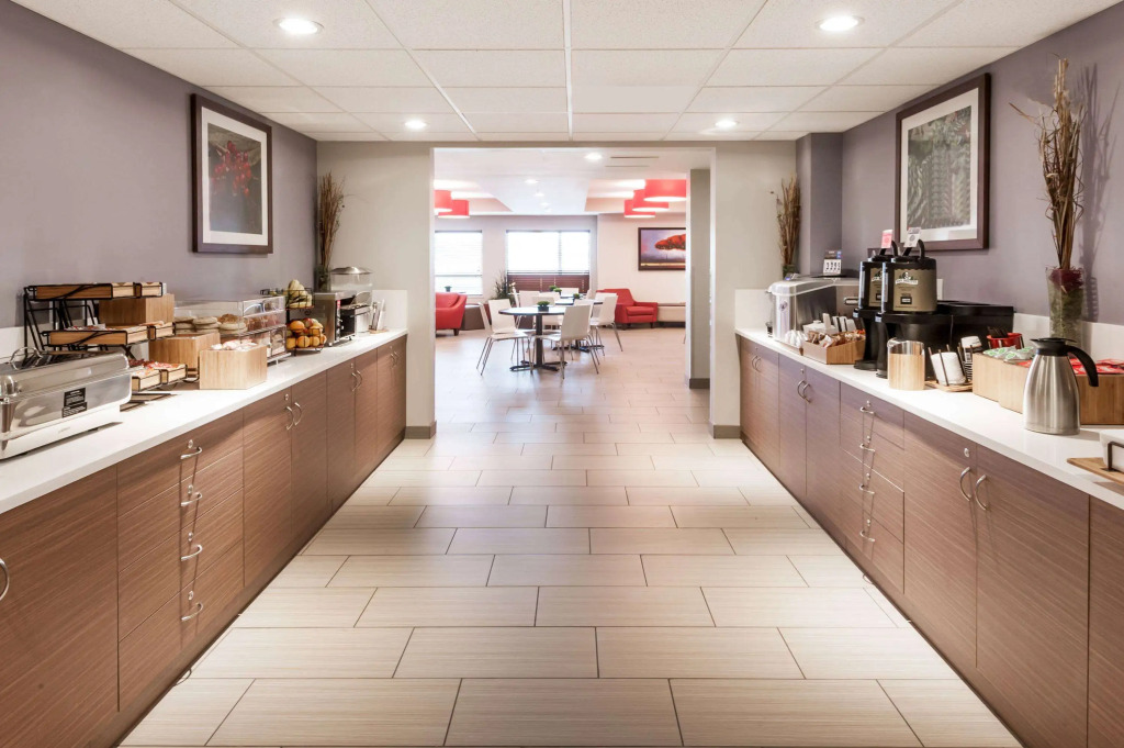 Microtel Inn & Suites by Wyndham Fort Saint John