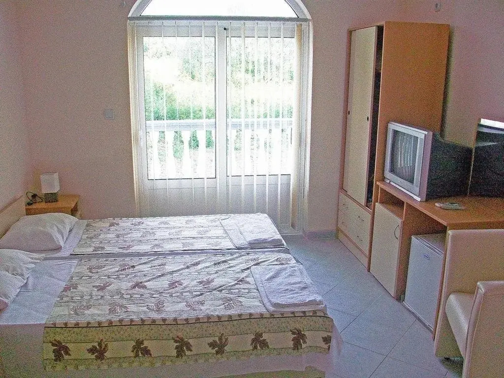 Sars Apartments