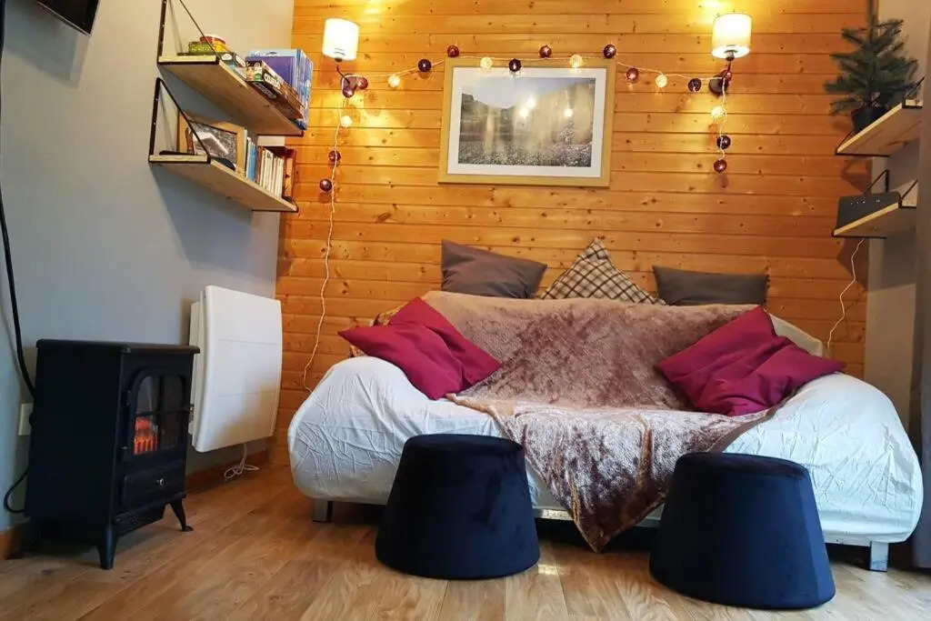 Appartement au pied des pistes, 2-4 personnes :-)