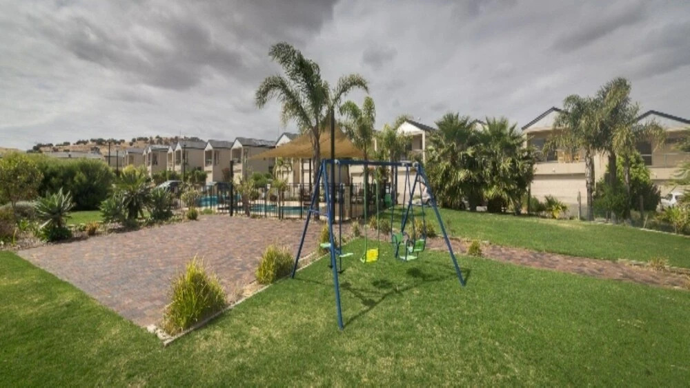 Wenneelys - 26/45 St Andrews Boulevard