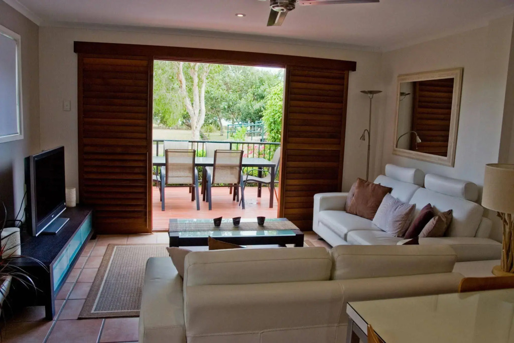 Villa Aqua