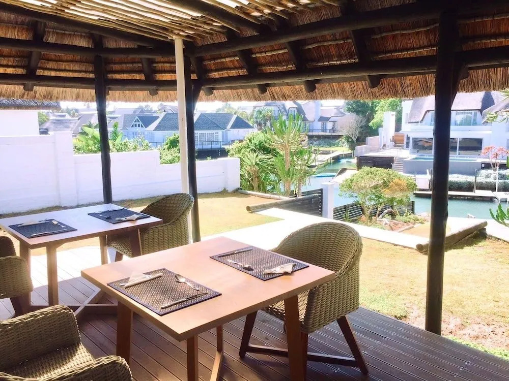 CANAL GUEST HOUSE - Waterfront Boutique B&B