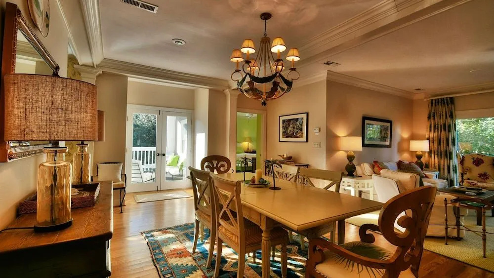 Fairway Oaks by Peace Vacations